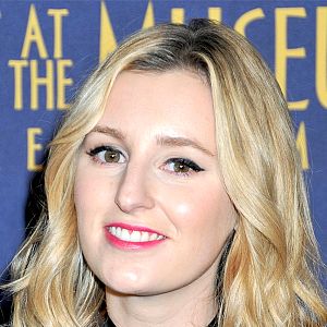 Fotoğraf Laura Carmichael