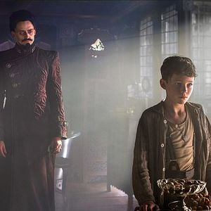 Fotoğraf Levi Miller (II)