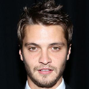 Fotoğraf Luke Grimes