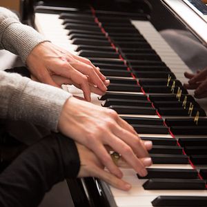 Fotoğraf You're Not You