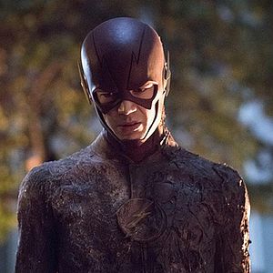 Fotoğraf Grant Gustin