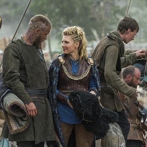 Fotoğraf Travis Fimmel