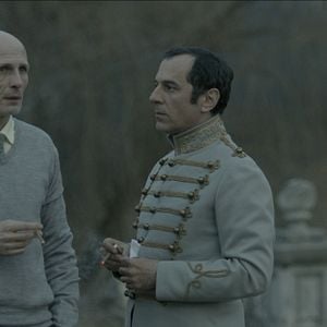 Fotoğraf Pod electricheskimi oblakami