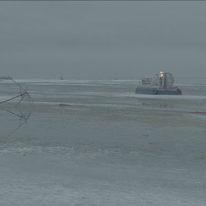 Fotoğraf Pod electricheskimi oblakami