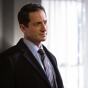 Fotoğraf Sasha Roiz