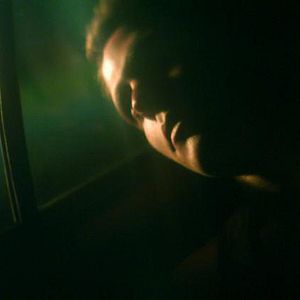 Fotoğraf Iain De Caestecker