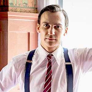 Fotoğraf Henry Lloyd-Hughes