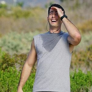 Fotoğraf Brian Hallisay