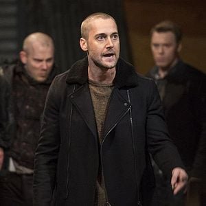 Fotoğraf Ryan Eggold