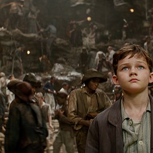 Fotoğraf Levi Miller (II)