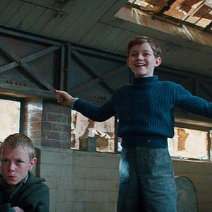 Fotoğraf Levi Miller (II)