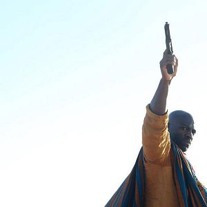 Fotoğraf Adewale Akinnuoye-Agbaje
