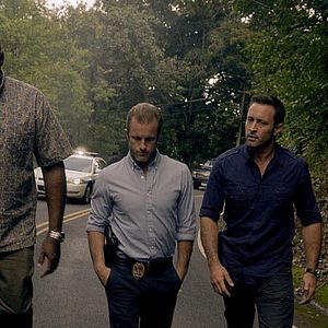 Fotoğraf Alex O'Loughlin