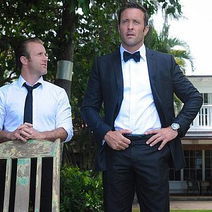 Fotoğraf Alex O'Loughlin