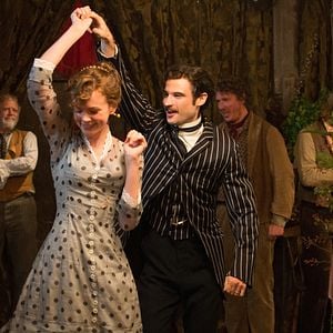 Fotoğraf Çılgın Kalabalıktan Uzak