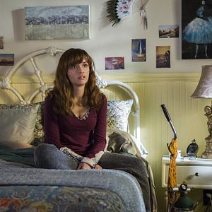 Fotoğraf Olivia Cooke