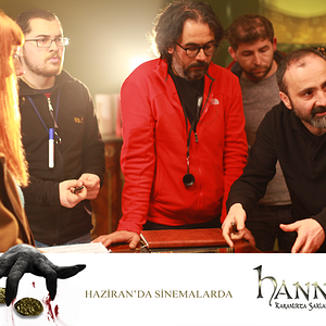 Fotoğraf Hannas: Karanlıkta Saklanan