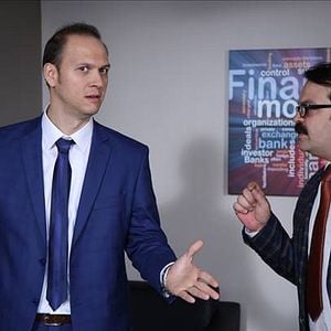 Fotoğraf Mutlu Ol Yeter