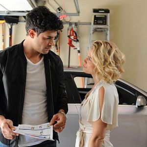 Fotoğraf Bethany Joy Lenz