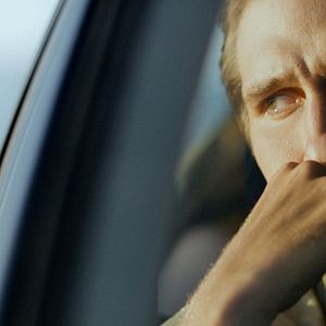 Fotoğraf Güneş Tepedeyken