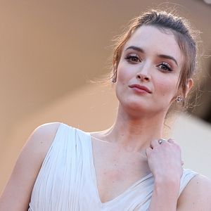 Fotoğraf Charlotte Le Bon