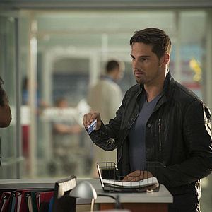 Fotoğraf Jay Ryan (III)