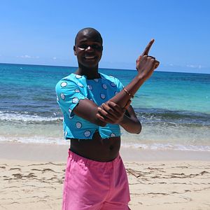 Fotoğraf Robinson Crusoe & Cuma