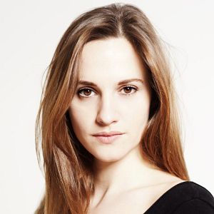 Fotoğraf Ruth Bradley