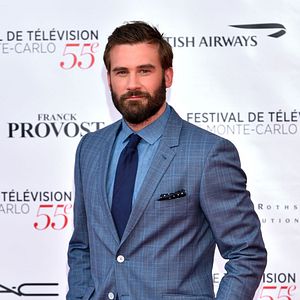 Fotoğraf Clive Standen