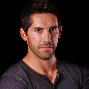 Fotoğraf Scott Adkins