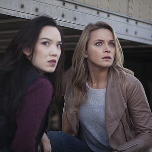 Fotoğraf Shantel VanSanten