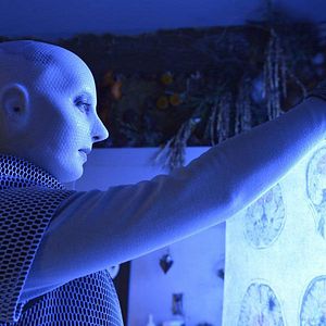 Fotoğraf Trenna Keating