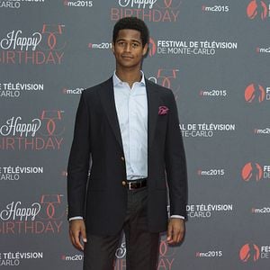 Fotoğraf Alfred Enoch