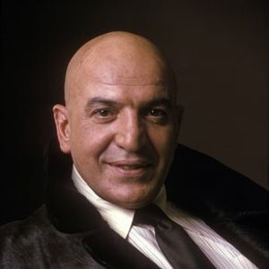 Fotoğraf Telly Savalas