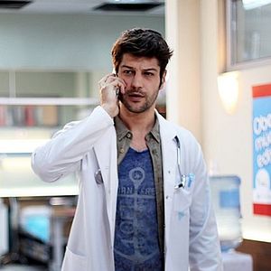 Fotoğraf Acil Aşk Aranıyor