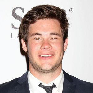 Fotoğraf Adam Devine
