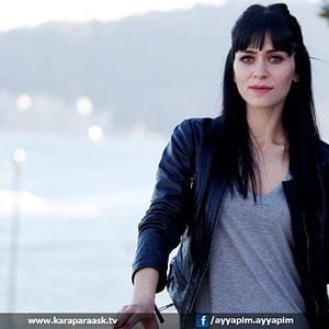 Fotoğraf Kara Para Aşk