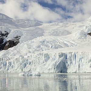 Fotoğraf Buz ve Gökyüzü