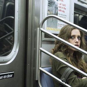 Fotoğraf Carly Chaikin