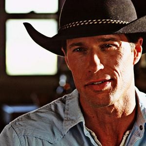 Fotoğraf Rib Hillis