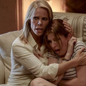 Fotoğraf Cheryl Hines