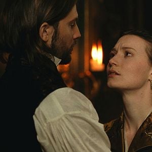 Fotoğraf Logan Marshall-Green