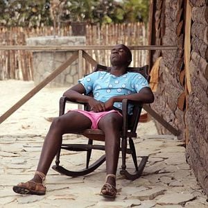 Fotoğraf Robinson Crusoe & Cuma