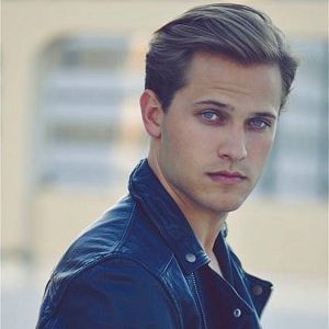 Fotoğraf Wyatt Nash