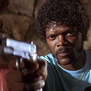 Fotoğraf Ucuz Roman