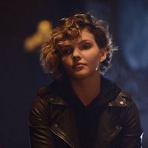 Fotoğraf Camren Bicondova