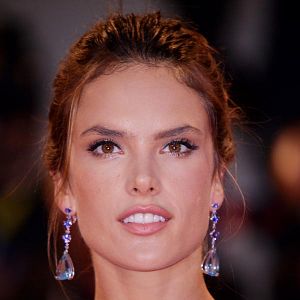 Fotoğraf Alessandra Ambrósio