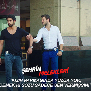 Fotoğraf Şehrin Melekleri