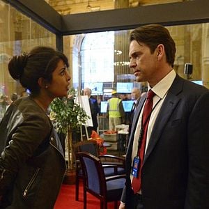 Fotoğraf Josh Hopkins