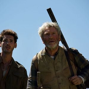 Fotoğraf Tchéky Karyo